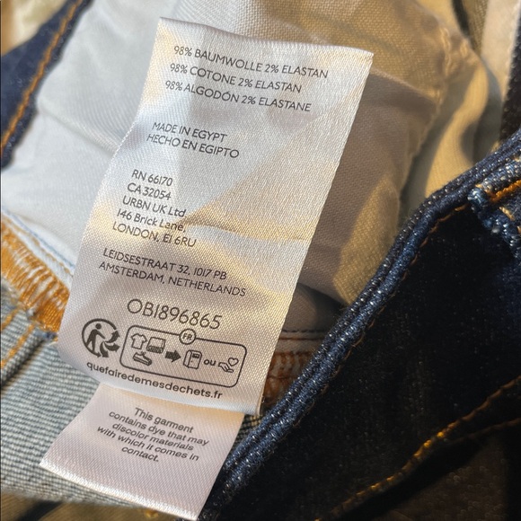 Pilcro the Scotty cuffed jeans - Picture 7 of 8